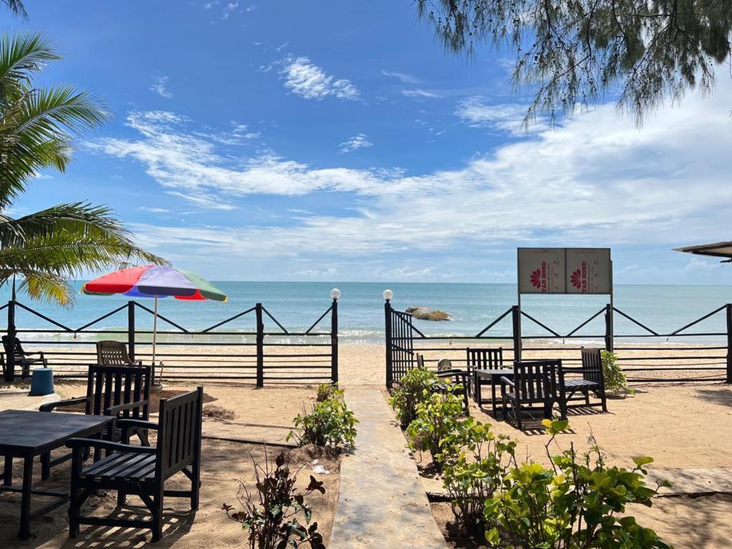 Tsunami Beach Hotel Arugam Bay Exterior foto
